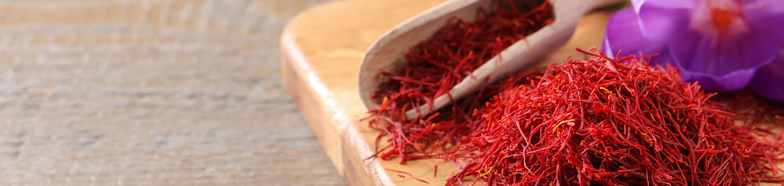 Saffron strands